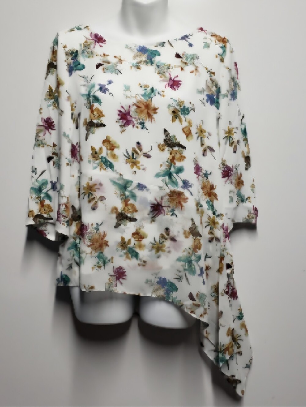 Chico's Size 1P 10 M  White Floral Asymmetrical Tie Top 3/4 Sleeve Boat Neck
